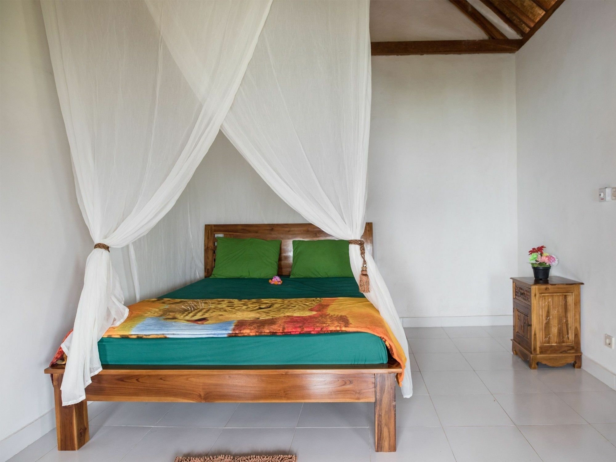 Banana Guest House Batununggul Экстерьер фото